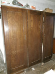 Vintage lesena garderobna omara