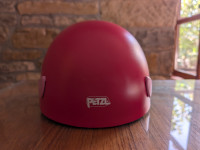 Otroška plezalna čelada Petzl, 48-54 cm