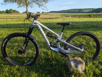 Canyon Spectral - Karbon / XT / Fox Performance Elite