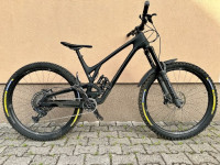 Polnovzmeteno gorsko kolo EVIL WRECKONING 29"