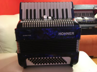 HOHNER Bravo 60, kot nova, servisirana, GARANCIJA, ugodno.