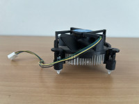 Intel E97379-003 Delta Heatsink Ventilator za namizni računalnik