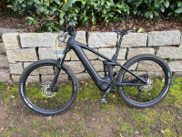 CUBE STEREO HYBRID 140 HPC PRO 625 Carbon Velikost S