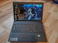 Lenovo b590/15.6/intel b980/4gb/500gb