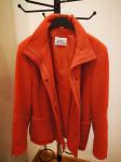 Oranžna zimska volnena jakna št. 44