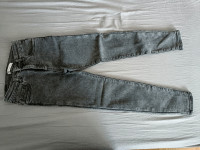 Jeans hlače Reserved 146 sive