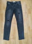 Jeans hlače vel. 152