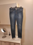Ženske jeans hlače, velikost 38, znamka Guess
