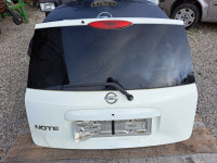 Nissan Note 2009 prtljažna vrata pokrov prtljage
