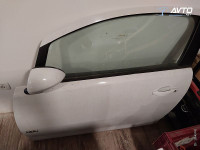 OPEL CORSA 2011 LEVA SPREDNJA VRATA