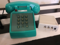 Retro telefon in avtomatski fax preklopnik