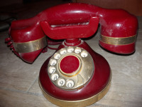 Starinski Telefon