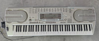 Casio WK-3300 Klaviatura  V delujočem stanju  Slabše ohranjeno  Cena 4