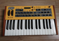 Dave Smith Sequential Mopho Synthesizer Keyboard