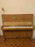 Petrof pianino