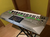 Yamaha Tyros 2