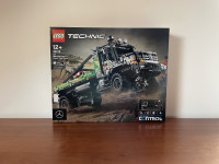 LEGO 4x4 Mercedes-Benz Zetros Trial Truck (42129)