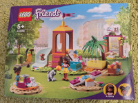 Lego Friends - Igrišče za male živali