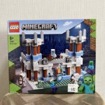 Lego Minecraft The Ice Castle set 21186