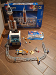 Lego set 60228 (raketa za dolge vesoljske polete in nadzorni center)