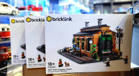 P: nov set LEGO 910033 Old Train Engine Shed