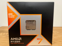 AMD Ryzen 7 9800X 3D - nov procesor z računom v originalni, zaprti ška