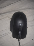 Razer naga.