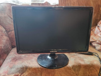 Televizor Samsung T22A350