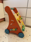 Leseni sprehajalček Baby Activity Walker Tender Leaf Toys