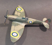 Spitfire Mk.I "zgodnji"; RAF, v merilu 1/48 Prodam.