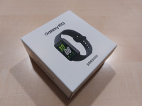 Pametna ura Samsung Galaxy Fit3 - nova, zapakirana, črna