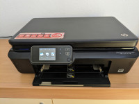 HP večfunkcijska naprava Deskjet Ink Advantage 5525 e-All-in-One