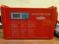 Polnilec za viličar Fronius 24v 50A