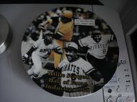 WILLIE STARGELL collectible plate-spominski krožnik