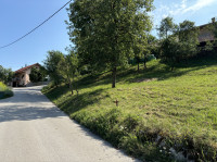 Pako pri Borovnici, 850 m2