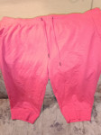 Kratke poletne hlače v rdeči barvi (54/56)