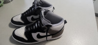 Nike by you Dunk št. 42,5