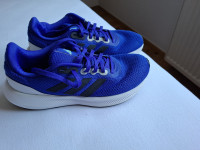 Superge Adidas