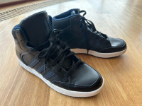 Visoke superge Adidas Varial Mid 44 nove