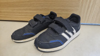 Adidas copati vel. 33