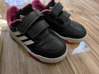 Adidas črno pink 25