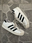 Adidas superstar št. 32