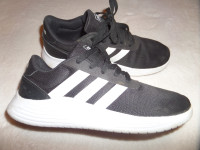 Športni copati Adidas original, št. 40 (2x obuti, kot novi)