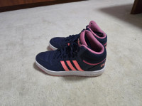 Adidas Hoops 3 MID 39 1/3