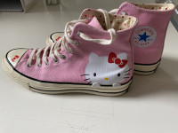 Hello Kitty CONVERSE