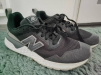 Ženske superge New Balance št. 37,5