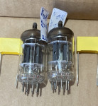 elektronke dvojne triode ECC83 Philips Italy NOS 1 par ( = 12AX7 )