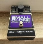 EHX Small Clone Chorus kitarski/bas efekt pedal