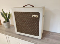 Vox AC15H1TV 50th Anniversary handwired lampaš