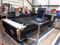 HyperCUT FIBER LASER GreenLINE 3.0  V4 mogoča NEPOVRATNA sredstva